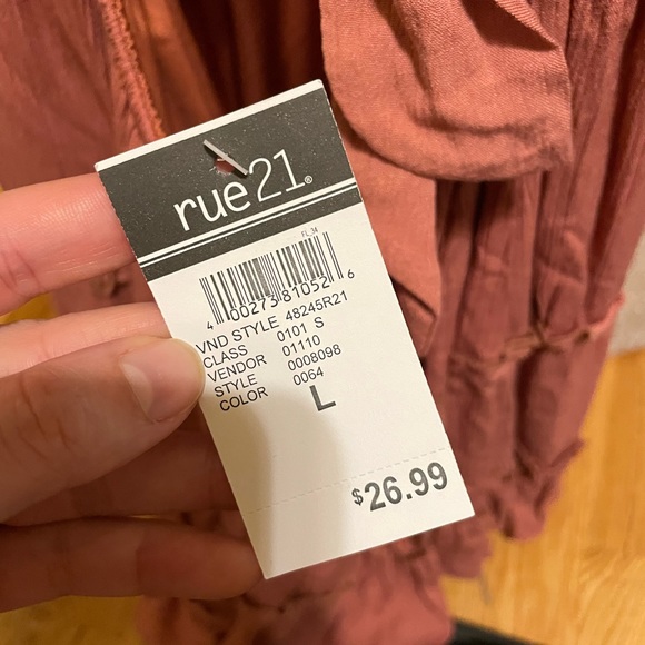 New with tags open back dress - Picture 4 of 4